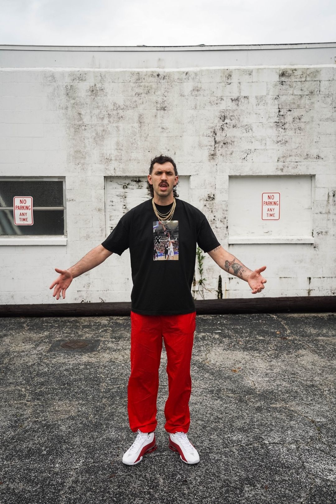 EARLY ACCESS: UNCIVILIZED "VINSANITY" T-SHIRT