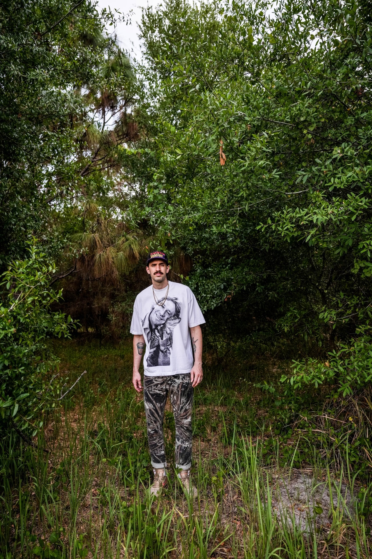 EARLY ACCESS: UNCIVILIZED "ANIMAL LOVER" T-SHIRT