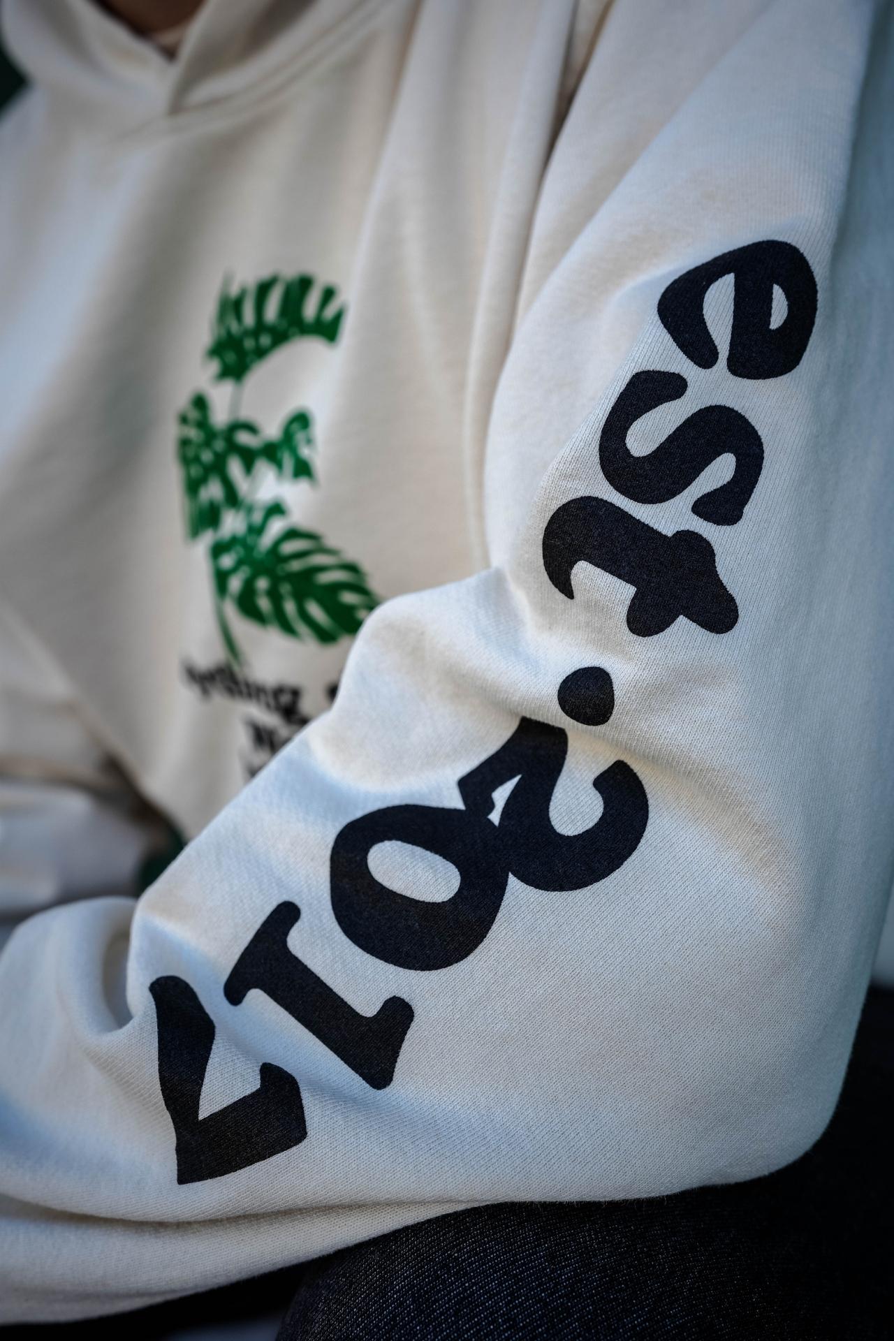 UNCIVILIZED "MONSTERA" HOODIE