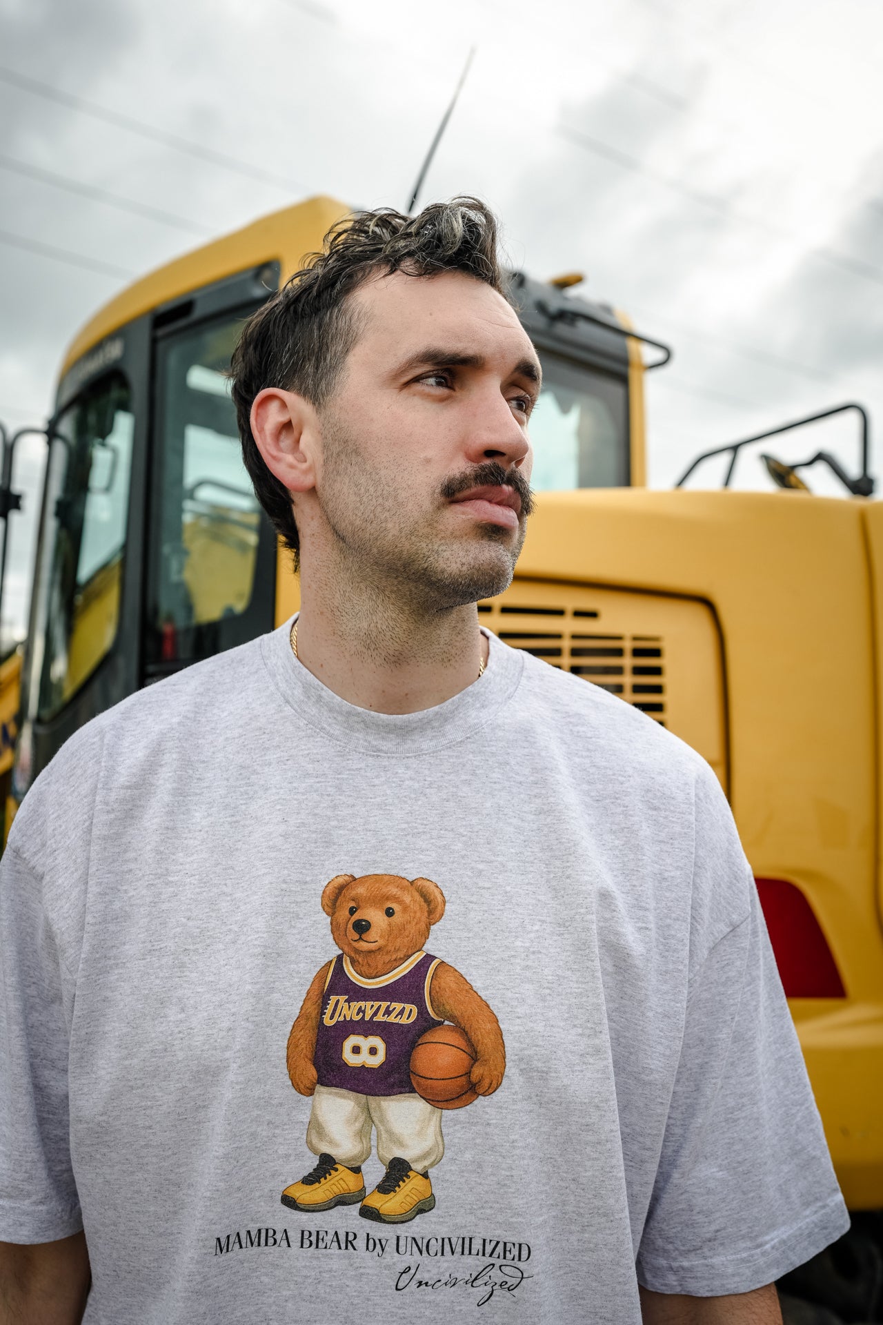 UNCIVILIZED "MAMBA BEAR" T-SHIRT
