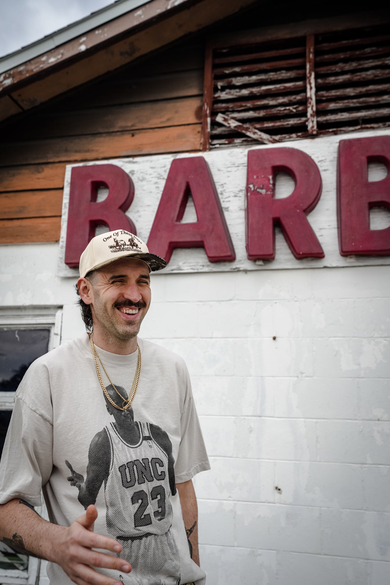 UNCIVILIZED "SHRUG" CEMENT T-SHIRT