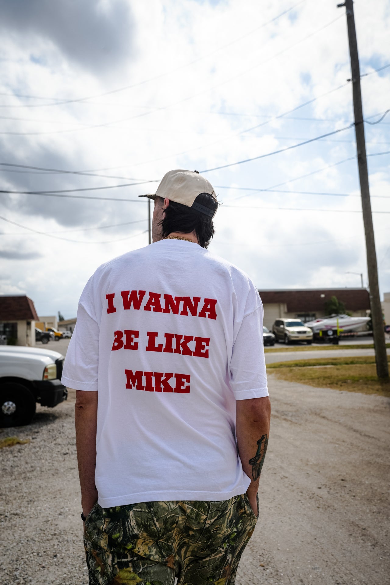 UNCIVILIZED "SHRUG" T-SHIRT