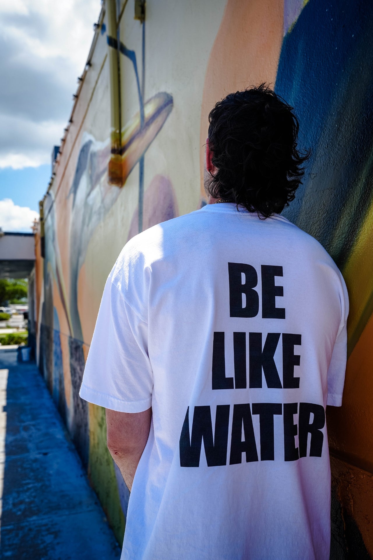 UNCIVILIZED "BE LIKE WATER" T-SHIRT