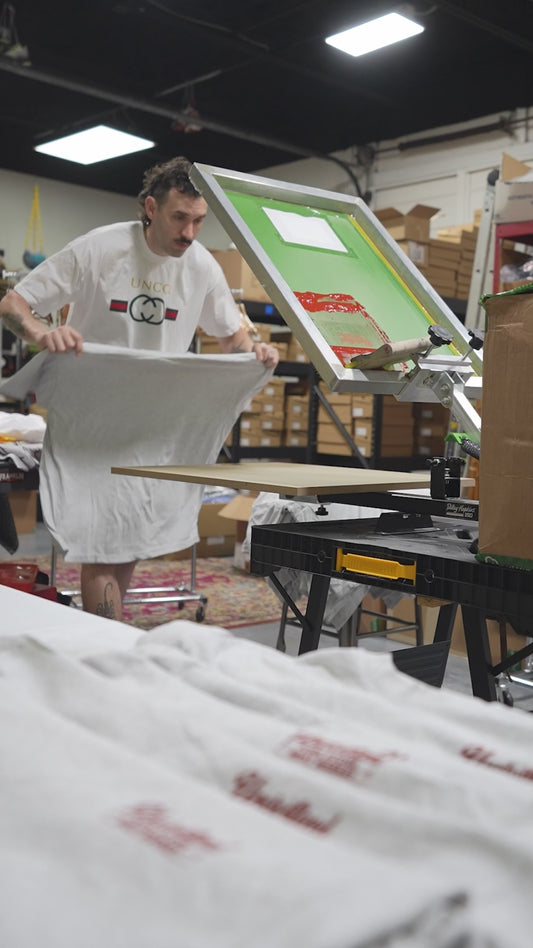 UNCIVILIZED "DELI" T-SHIRT